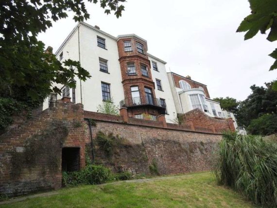 1&nbsp;Bedroom&nbsp;Flat